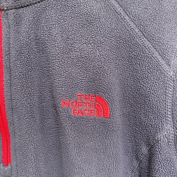 PRICE DROP‼️The North Face quarter zip womens pullover - Picture 3 of 7